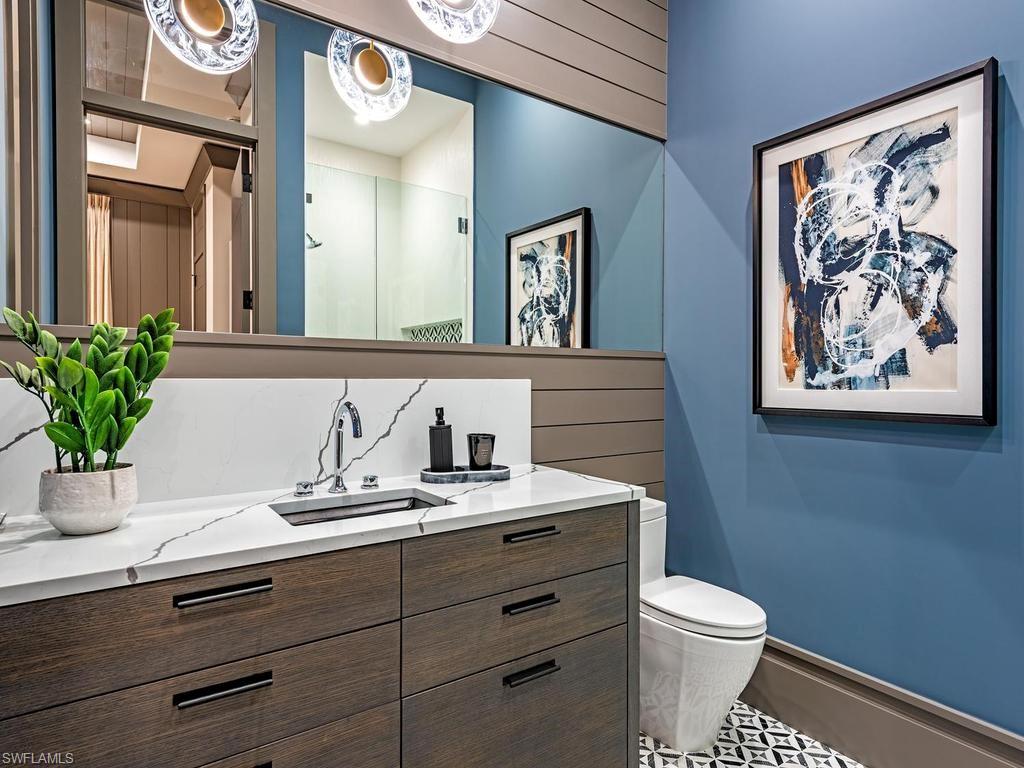 En-Suite 1