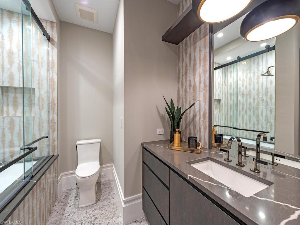 En-Suite 5