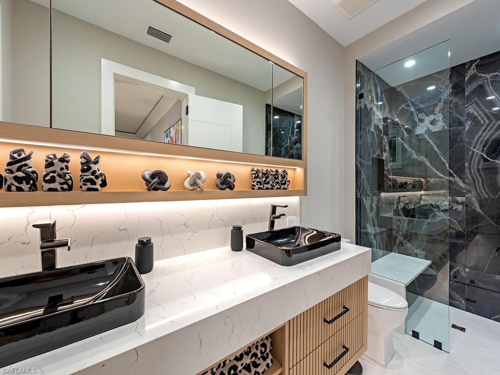 En-Suite 3