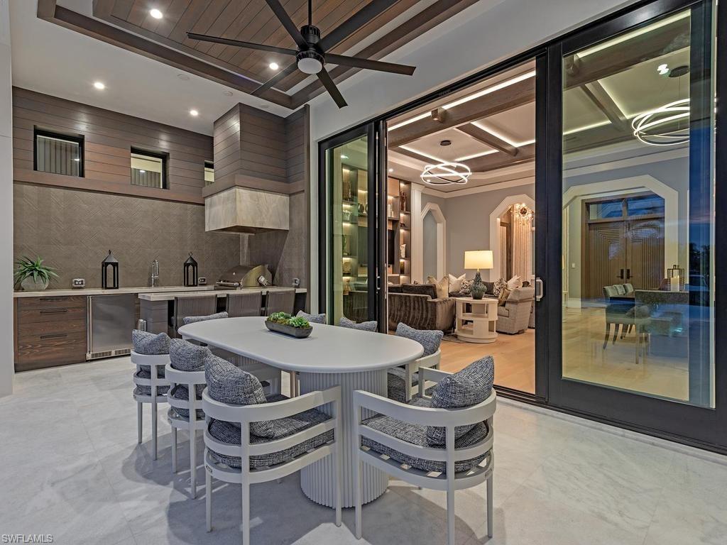 Exterio Dining and kitchen