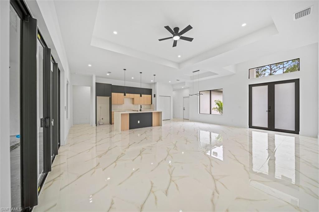 1110 Rush AVE photo 14