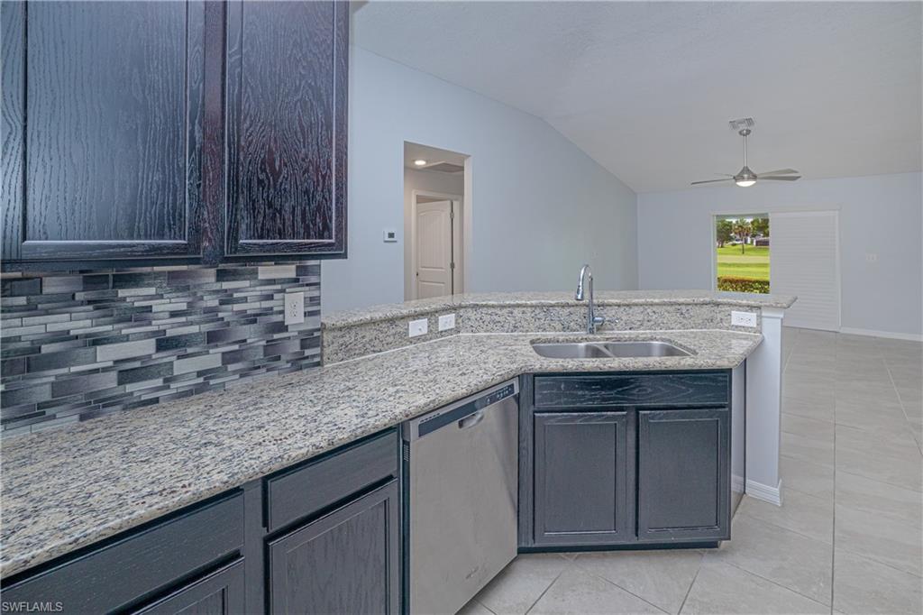 1528 NW 29th PL photo 16