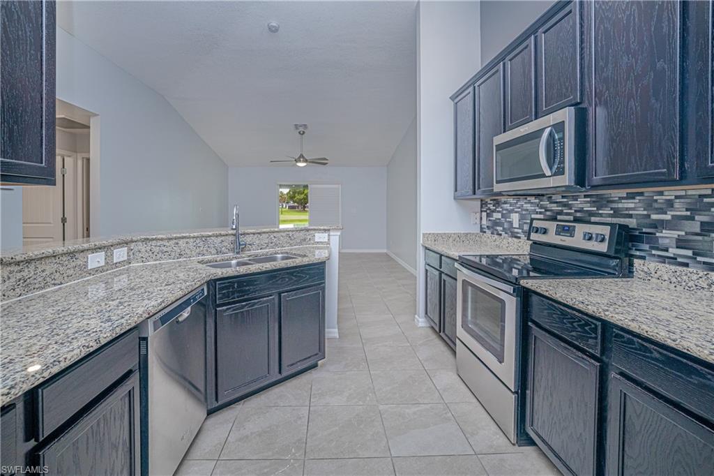 1528 NW 29th PL photo 19