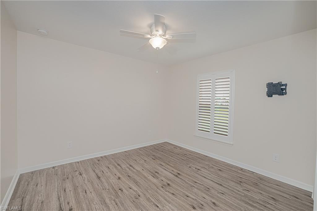 1528 NW 29th PL photo 35