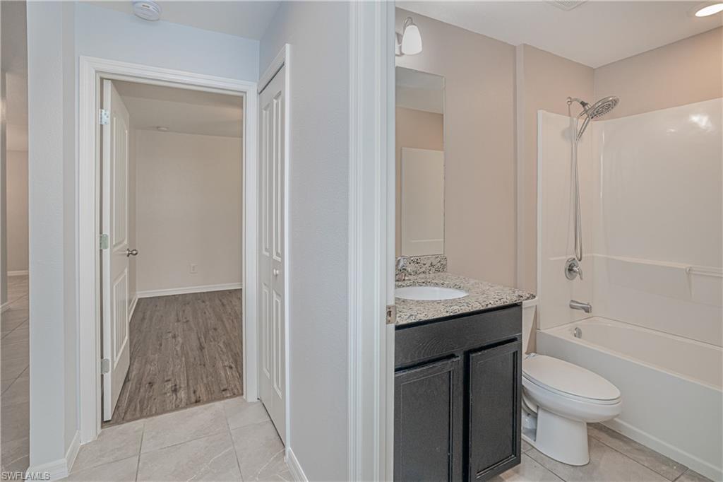 1528 NW 29th PL photo 31
