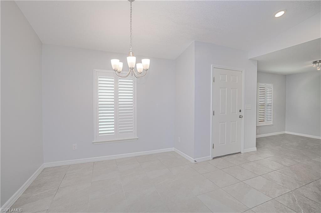 1528 NW 29th PL photo 8