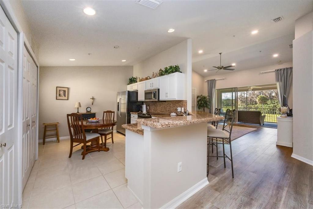 5705 Mayflower WAY 1404 photo 9