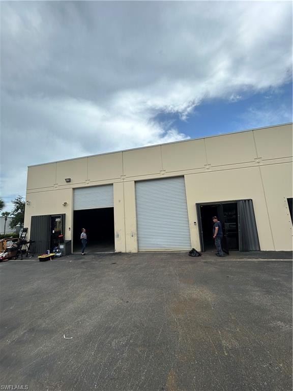 17030 Alico Commerce CT 3200