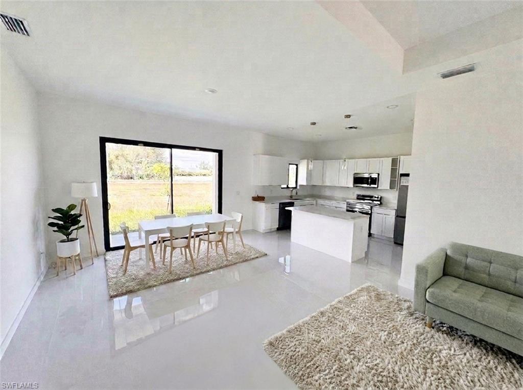 4210 NW 24th TER