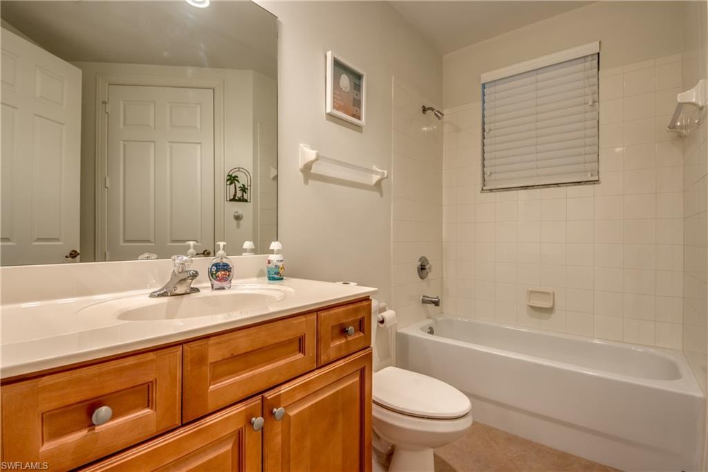 3804 Agualinda BLVD 102 photo 22