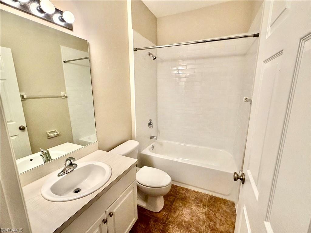 1466 Argyle DR photo 18