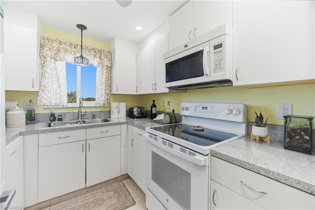 1010 Manatee RD B304 photo 11