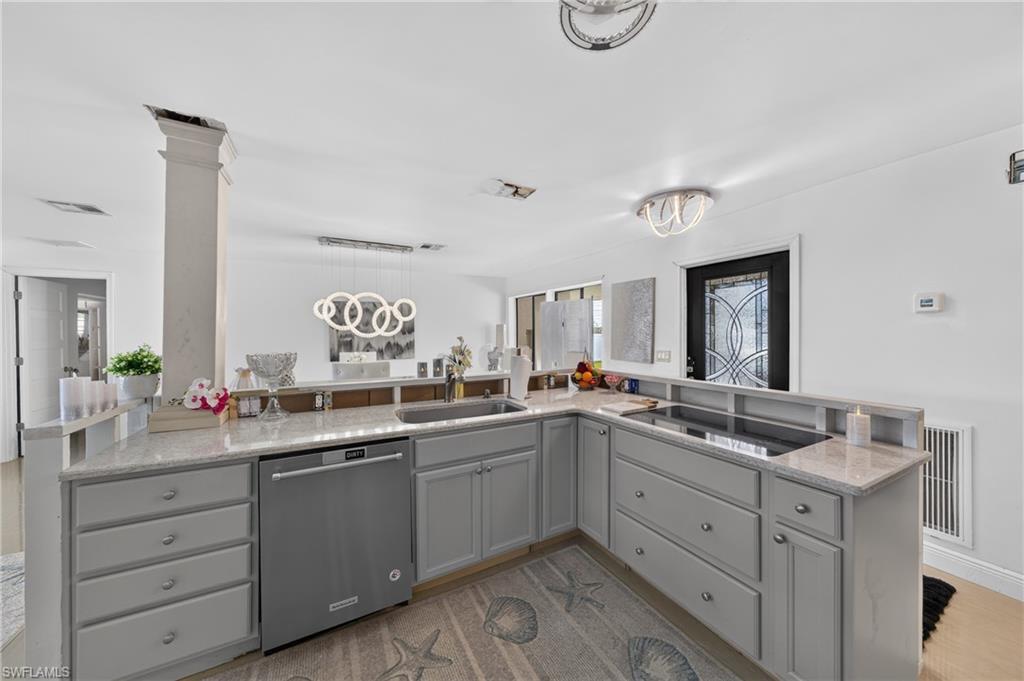 13402 Marquette BLVD photo 11