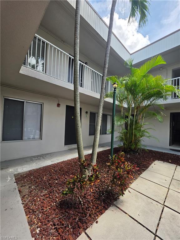 1830 Maravilla AVE 402 photo 23