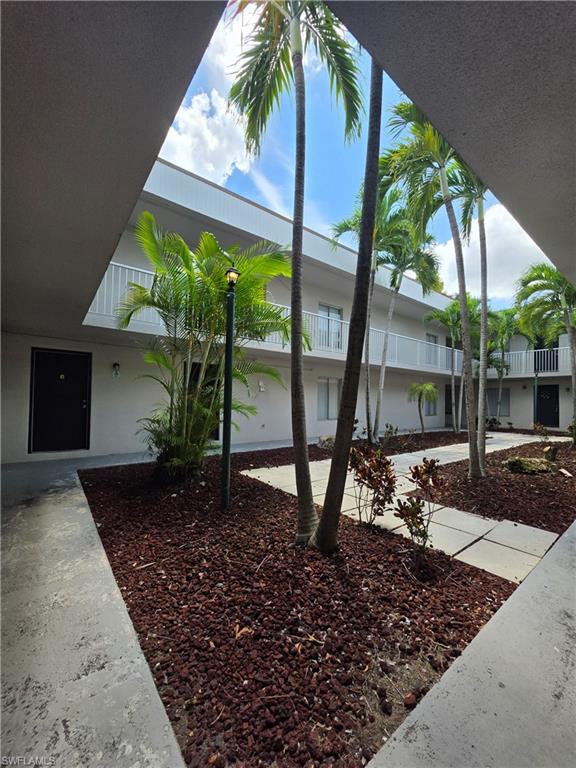 1830 Maravilla AVE 402 photo 24