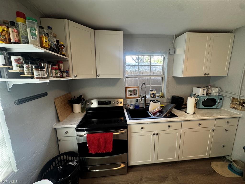 2060 Bayside PKWY photo 29
