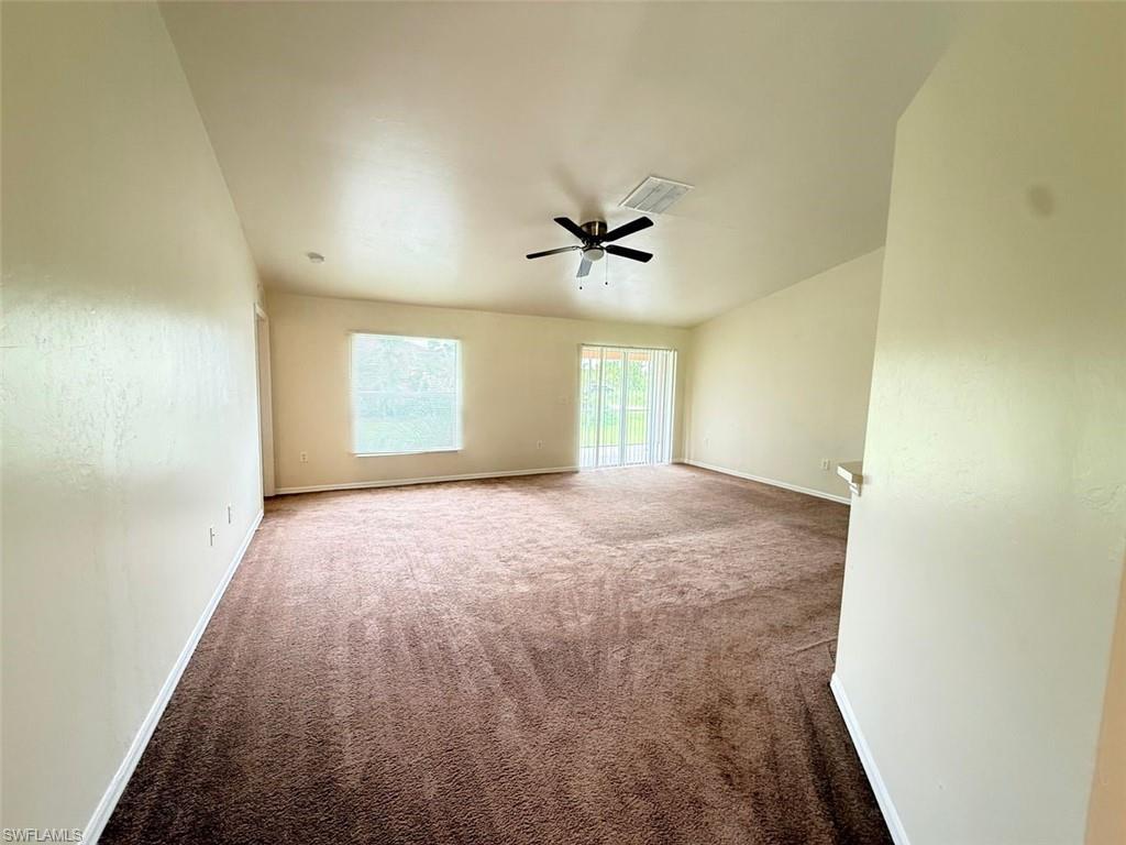 706 Oro AVE S