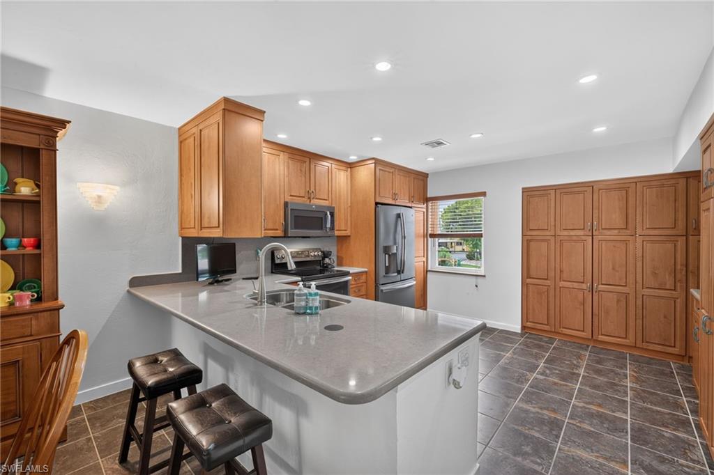 4108 SE 19th AVE 206 photo 29