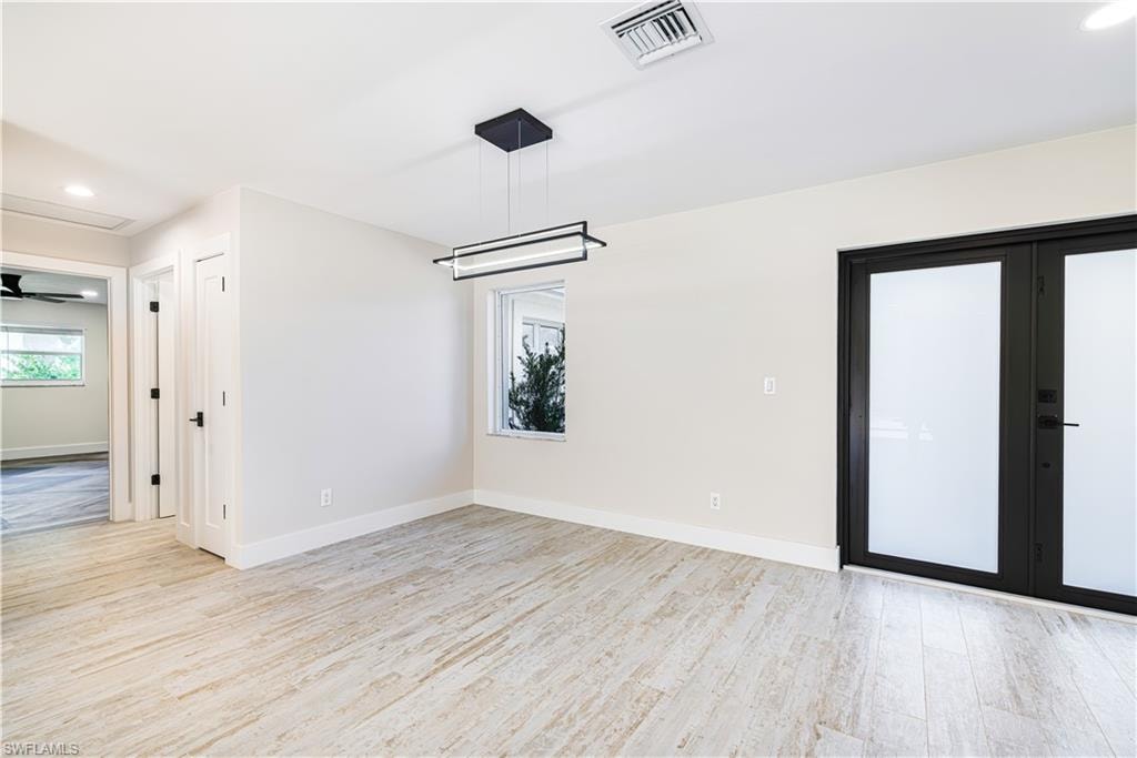 Double door entry adds to the wow facot as you enter this gorgeous space.