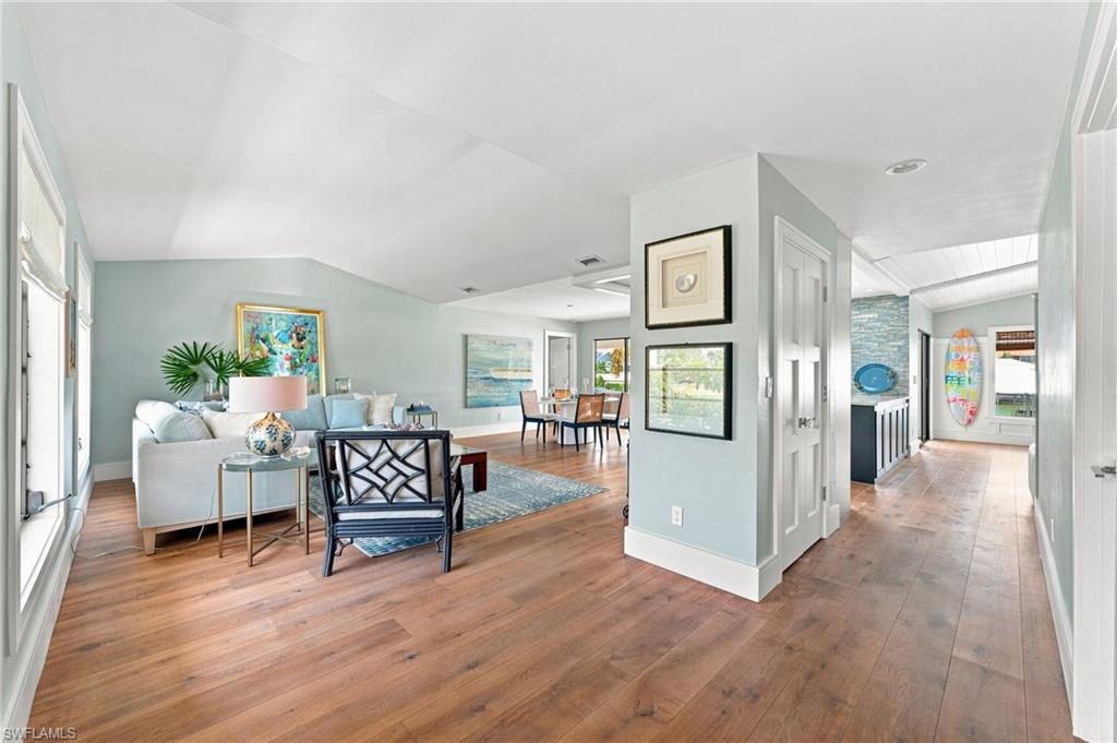 383 SEABEE AVE photo 8