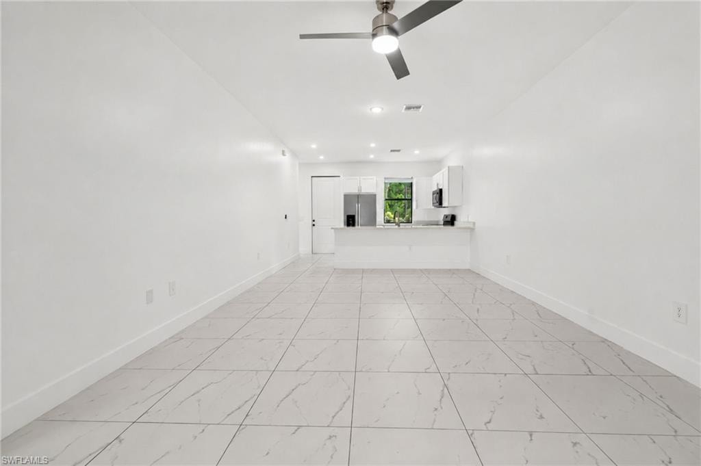 909/911 Homestead RD S