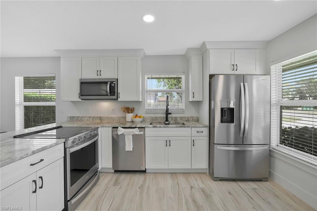 2710 Arbutus ST B1 photo 8