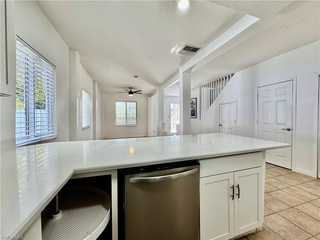 7123 Shannon BLVD photo 9