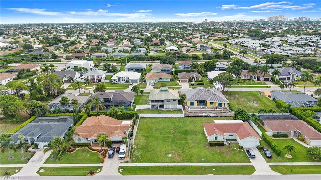 1437 Bermuda RD