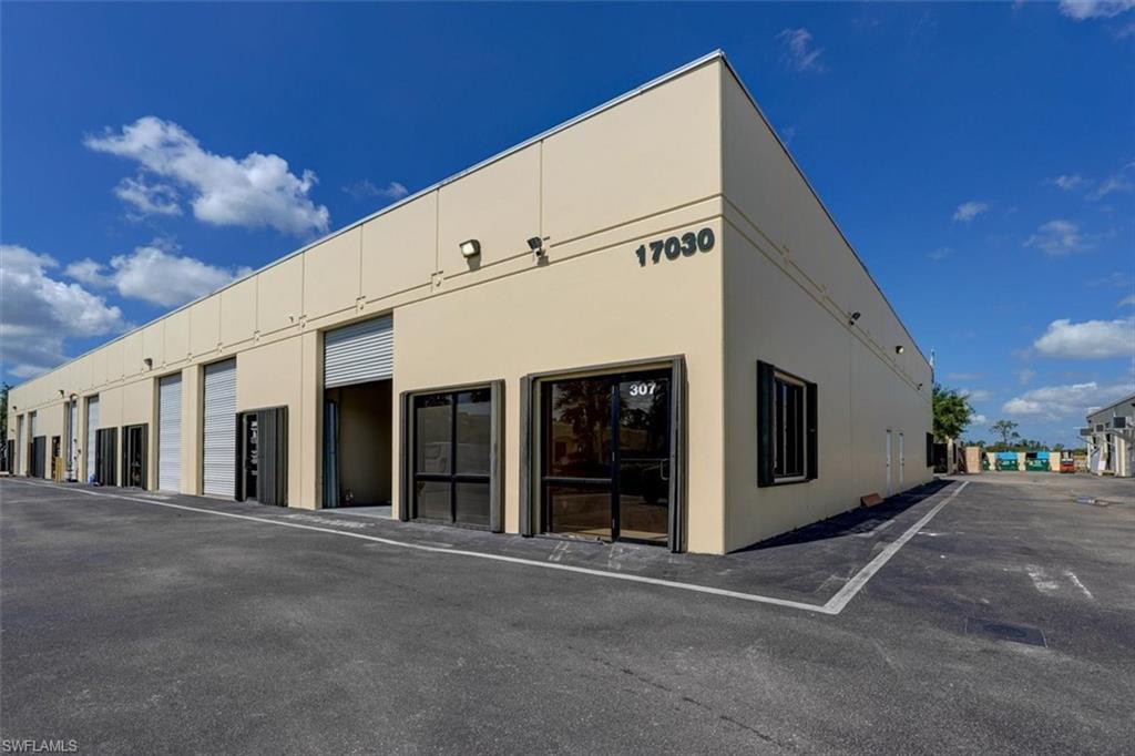 17030 Alico Commerce CT 3800 - 307 photo 22