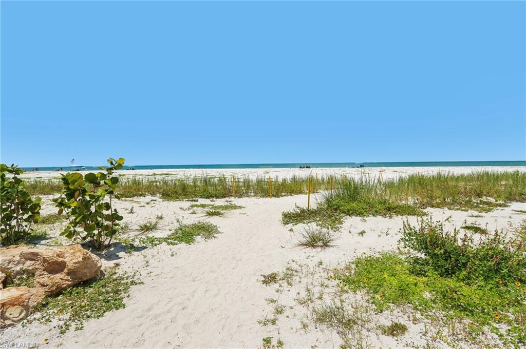 7400 Estero BLVD 315 photo 21