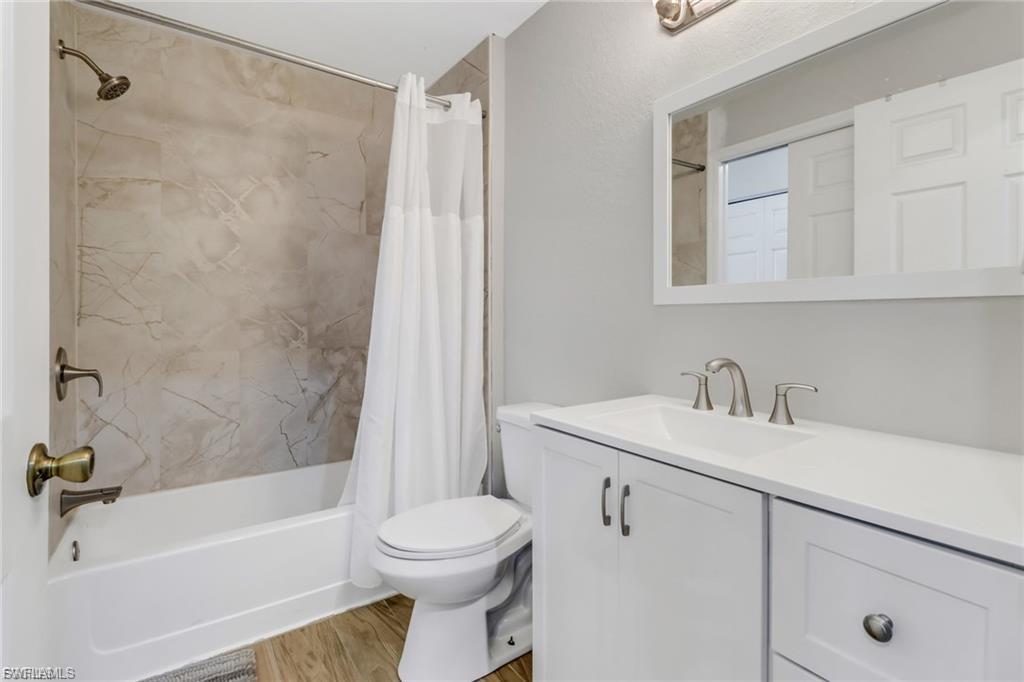 6361 Aragon WAY 106 photo 6