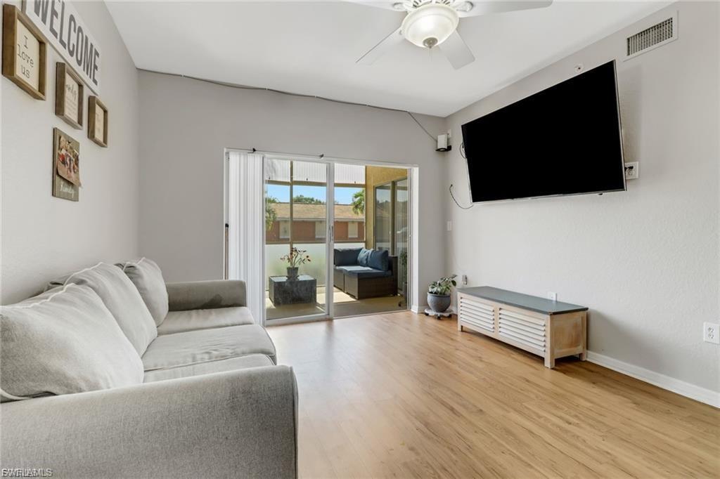 6361 Aragon WAY 106 photo 7