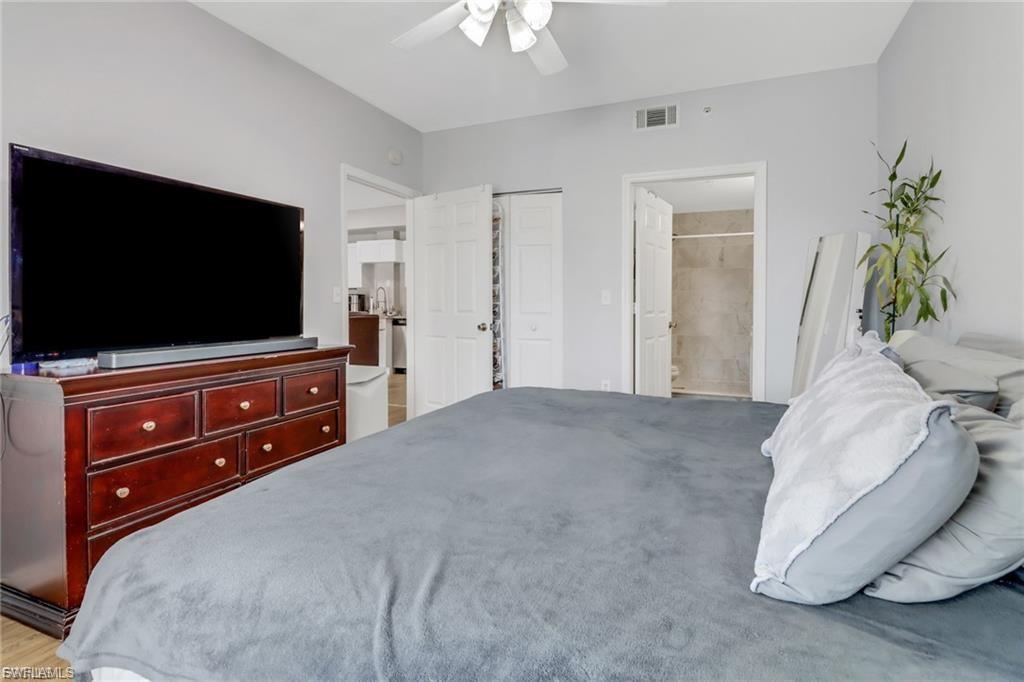6361 Aragon WAY 106 photo 14