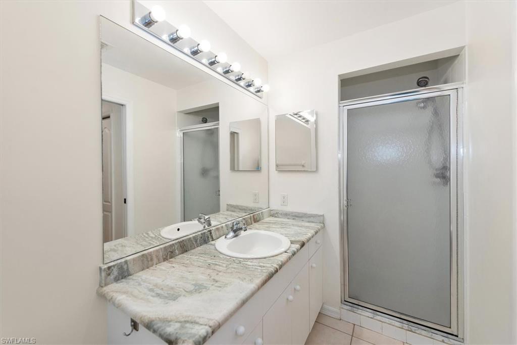 14111 Brant Point CIR 2106 photo 17