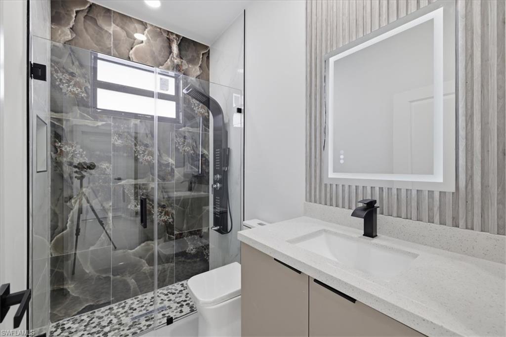 1151 Rachel ST E photo 29