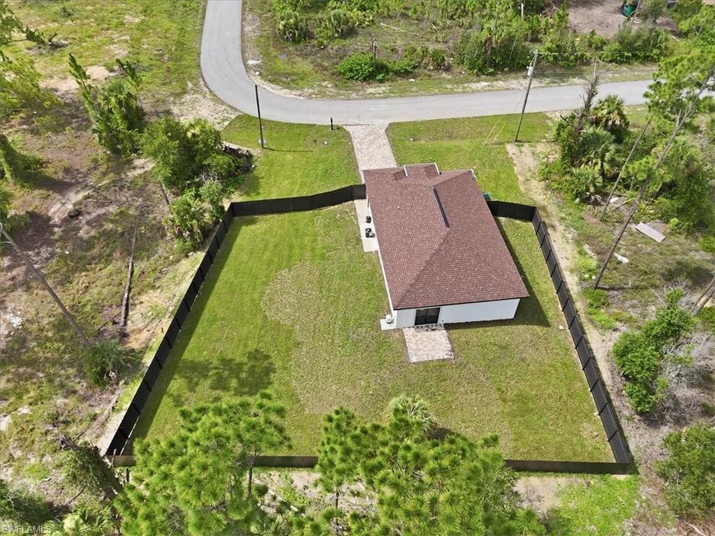 1151 Rachel ST E photo 8