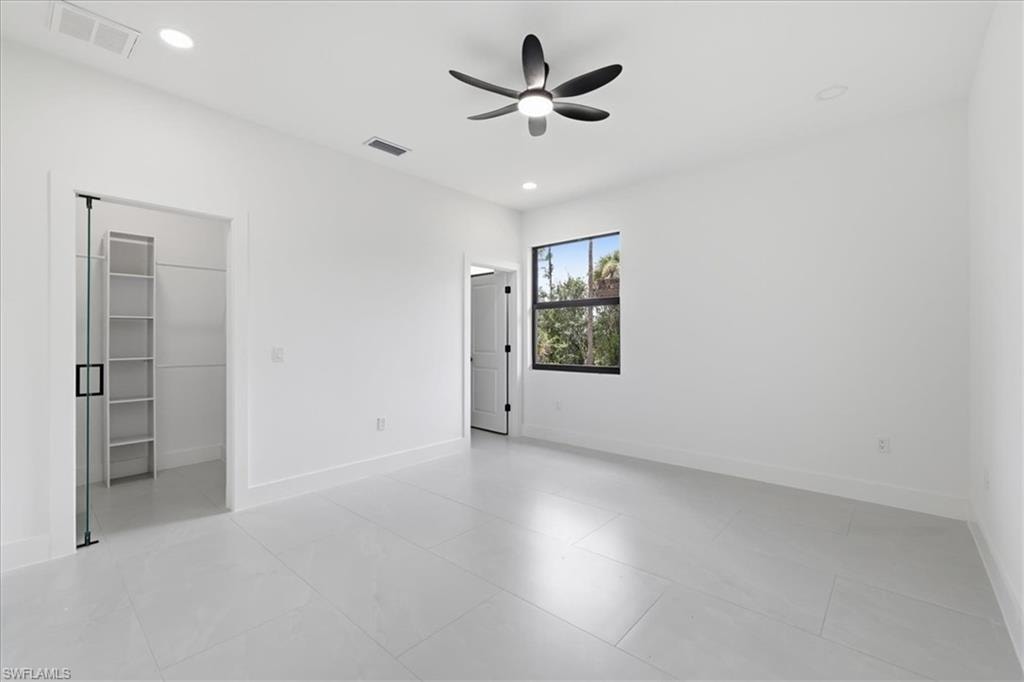 1151 Rachel ST E photo 25