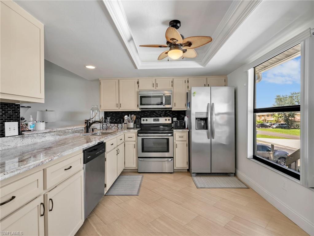 4708 SW 8th PL 205