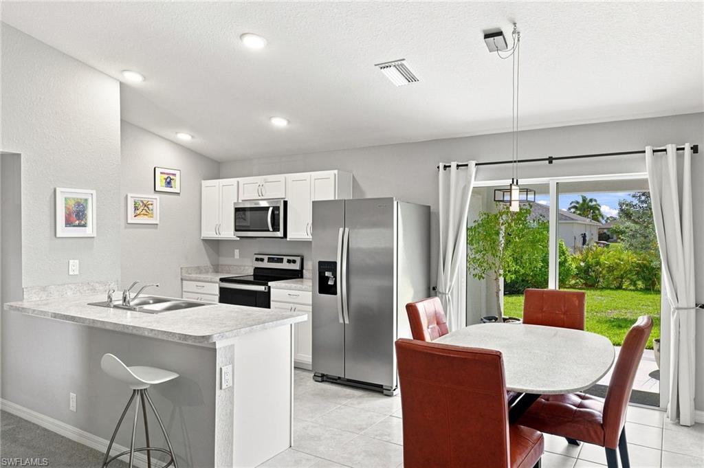 2725 NW 19th PL