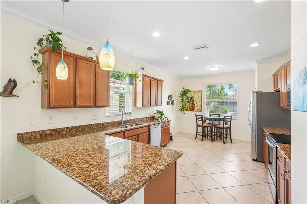 2536 Laurentina LN photo 7