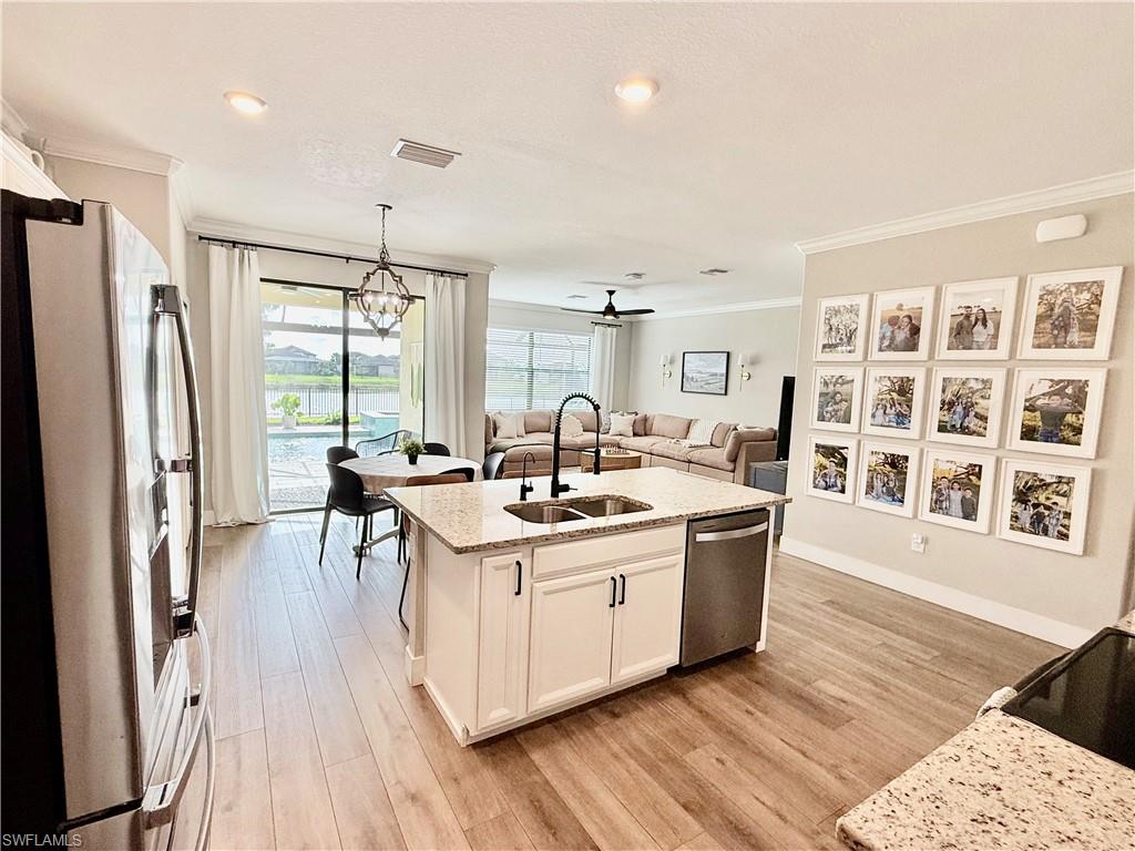 3302 Pasadena CT photo 6