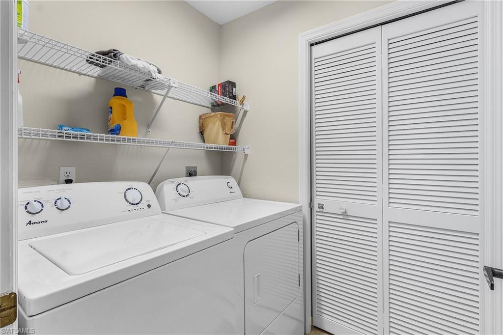 laundry in unit