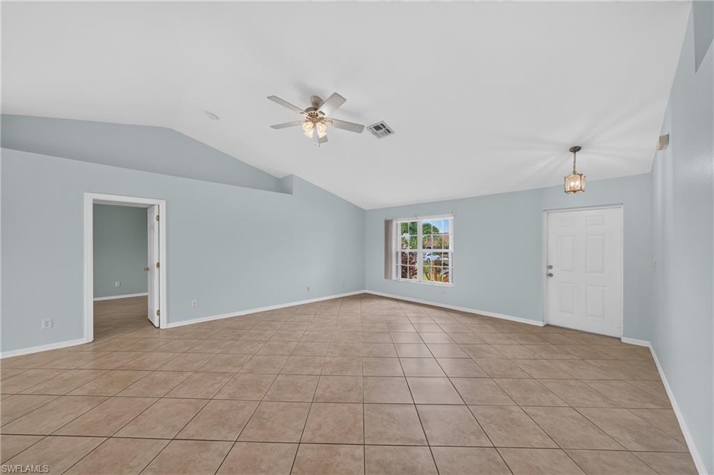 1709 SW 15th PL photo 7