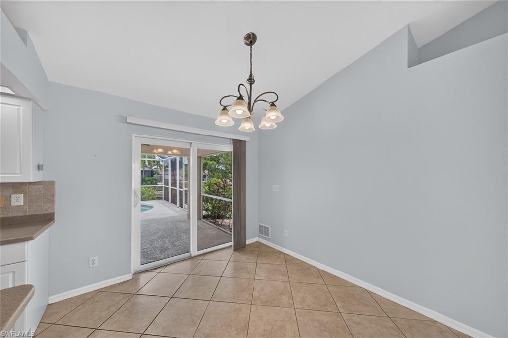1709 SW 15th PL photo 14