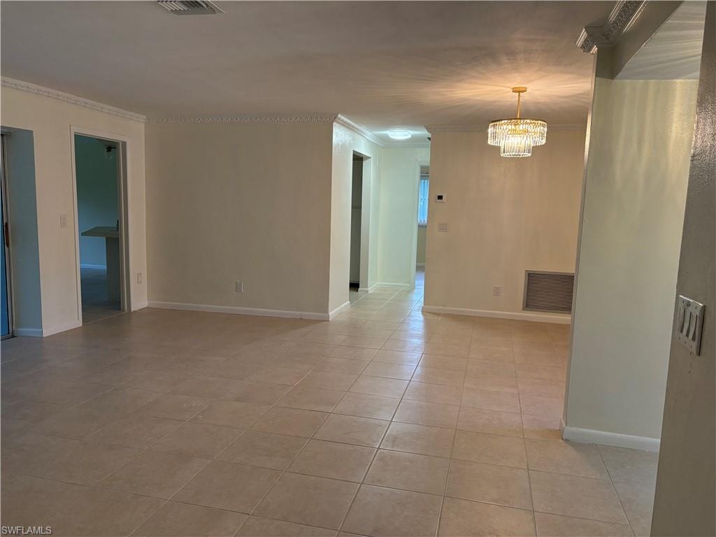 5661 Eichen CIR E photo 26