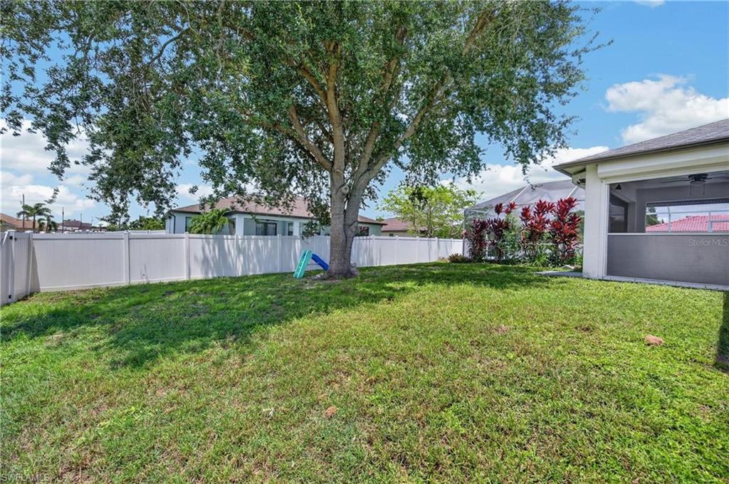 1821 SW 22nd TER photo 26