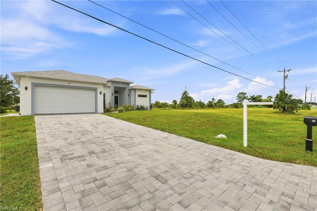1120 32nd LN