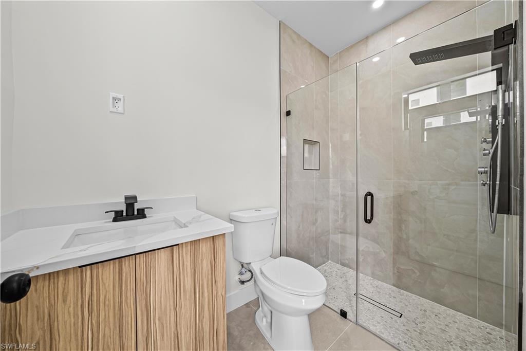 2919 Meadow RD photo 10