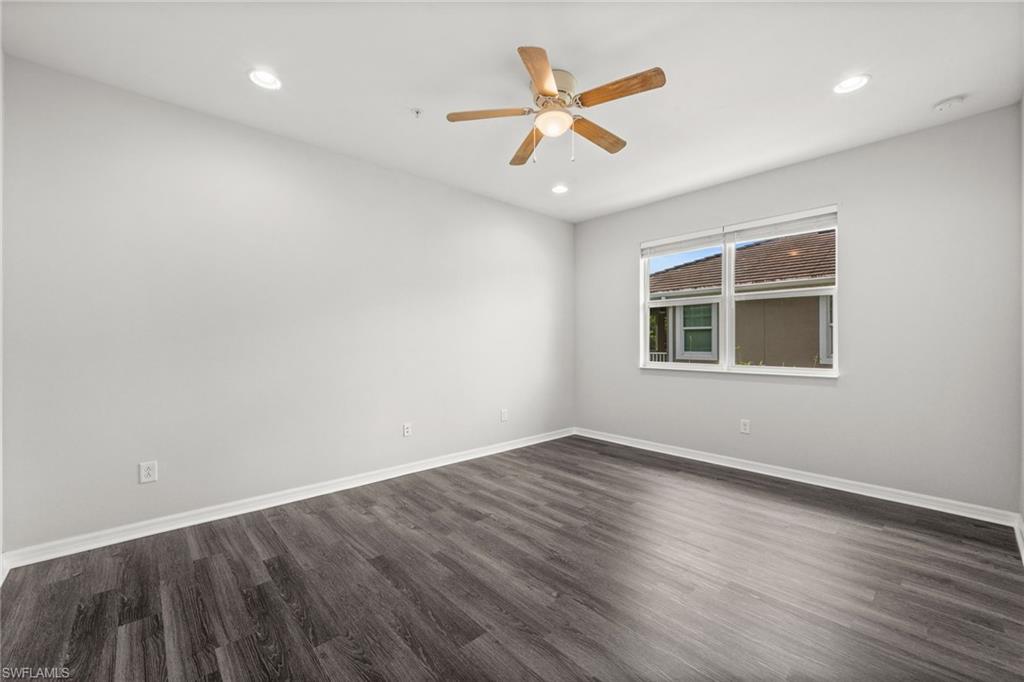 2344 Sheen LN 308 photo 24