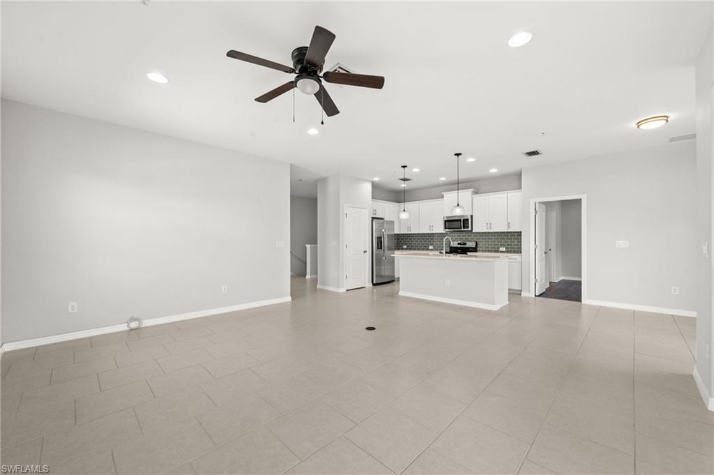 2344 Sheen LN 308 photo 14